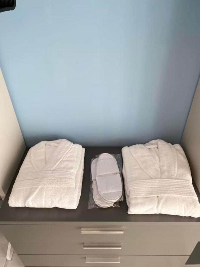 Dizeta Suite And Apartment 살레르노 외부 사진